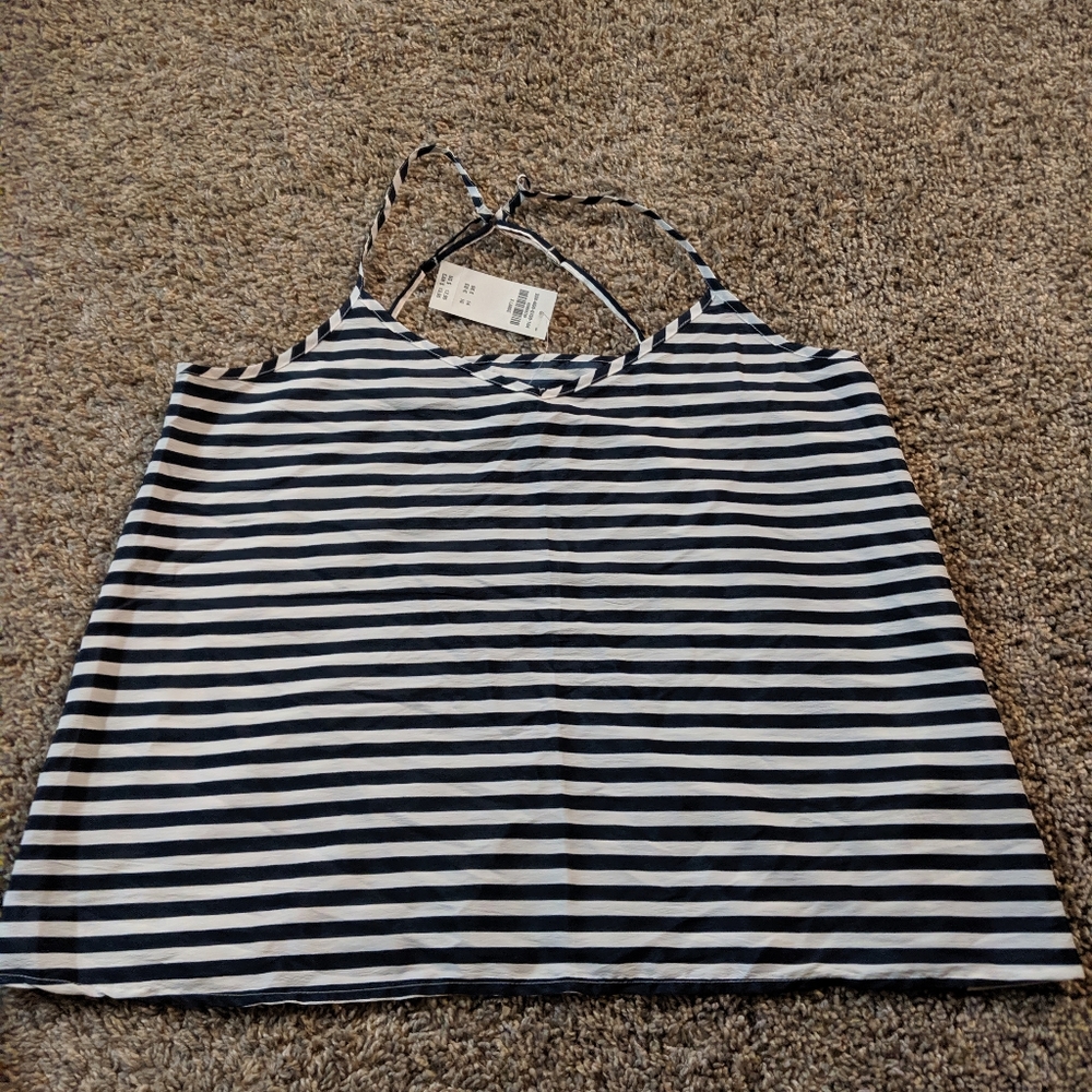 5/$20 Hollister tank